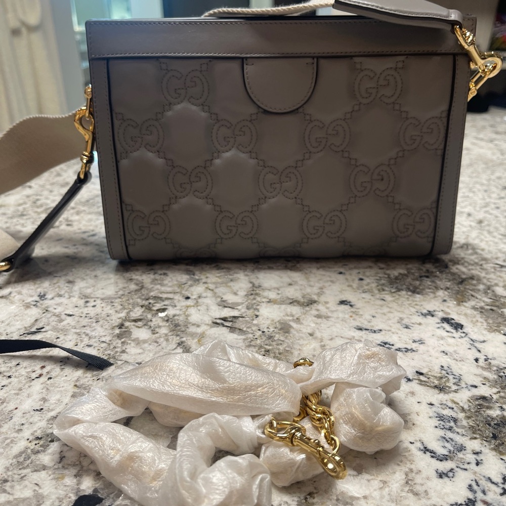 NEW Gucci Gray Matelasse leather Bag with chain strap and canvas crossbody - Picture 3 of 5